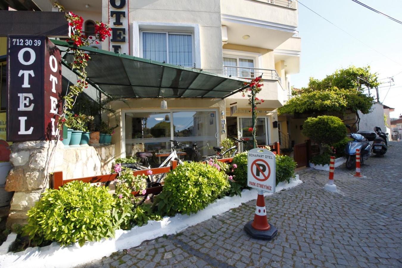 Bonapart Hotel Çeşme Exteriér fotografie