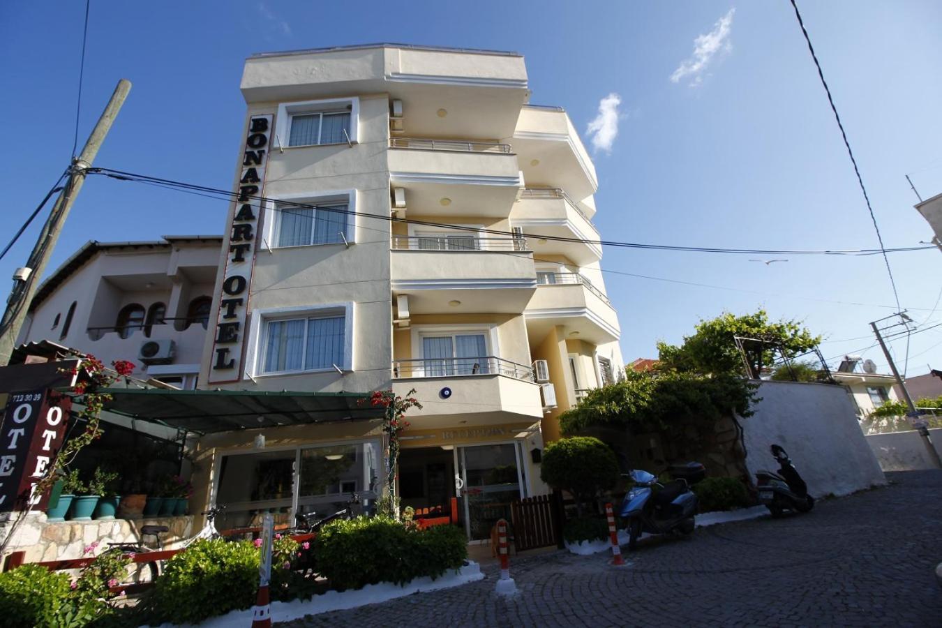 Bonapart Hotel Çeşme Exteriér fotografie