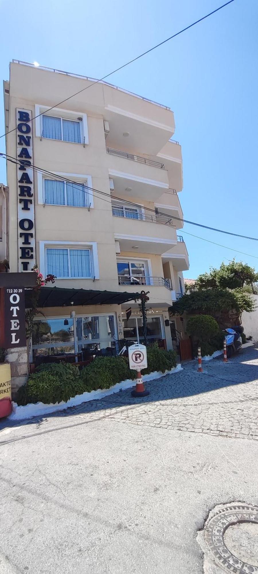 Bonapart Hotel Çeşme Exteriér fotografie