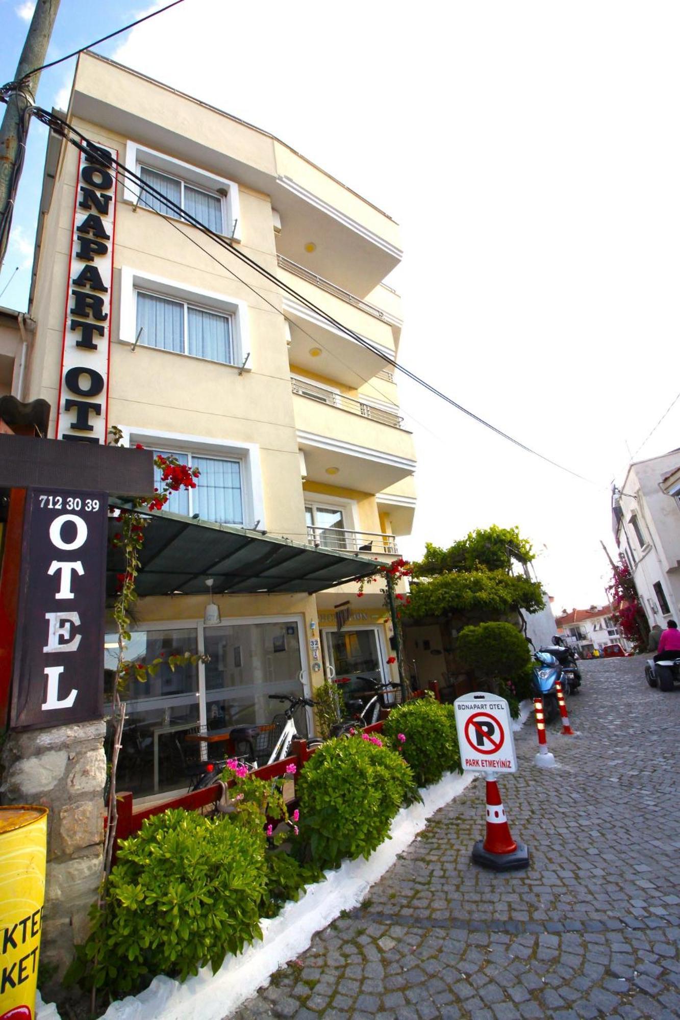 Bonapart Hotel Çeşme Exteriér fotografie